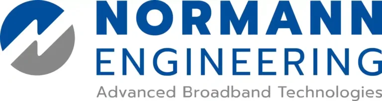 Das Logo von Normann Engineering in Weiß und Blau auf weißem Grund steht für fortschrittliche Messtechnik und Prüfverfahren in der Glasfasertechnik.